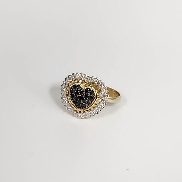 18k Yellow Gold Black &White Diamonds Heart Ring Size 7.25 - Picture 3 of 12
